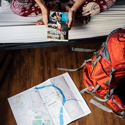 5 opportunities for the youth and young professionals that want to travel the world